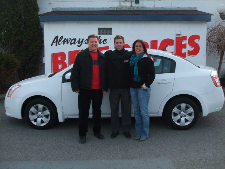 Carrie and Perry of Oshawa Davey Auto Sales